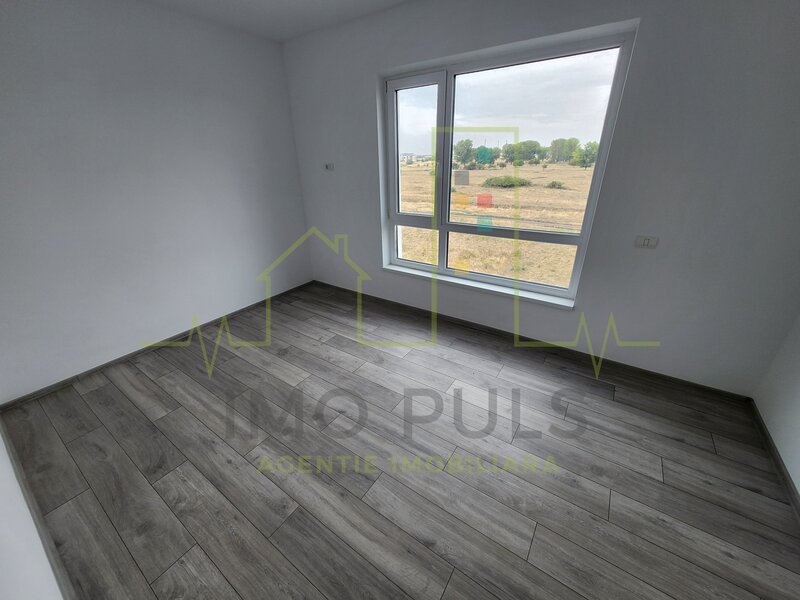 Timisoara, Braytim, terasa 44 mp + balcon, loc de parcare,